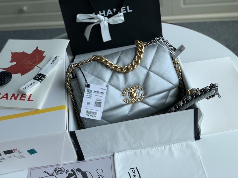 Chanel 19 Bags